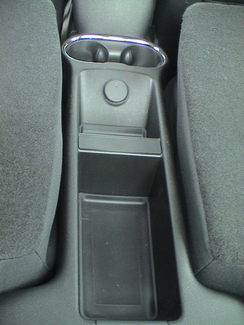 130111_volt_passenger_console_0550.jpg