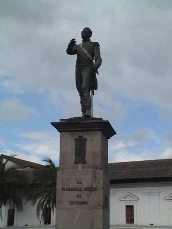 120629_old_town_quito_mariscal_sucre_0237.jpg