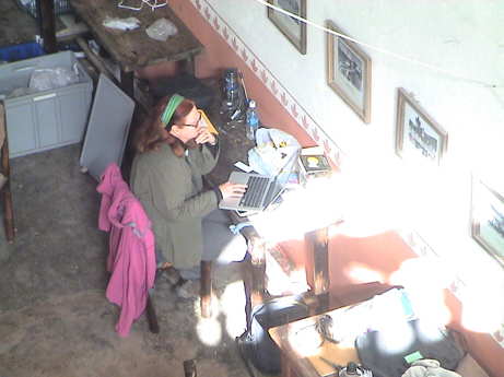 120703_ecuador_hacienda_guachala_lab_sandy_at_work_0262.jpg