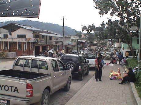 120714_ecuador_mindo_the_town_0367.jpg